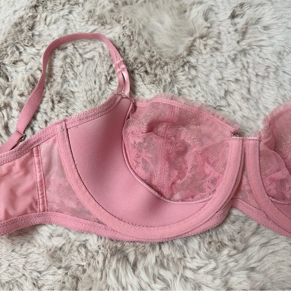 Victoria's Secret Dream Angels Cherry Blossom Pink Lace & Glitter Wired Bra - Picture 5 of 9